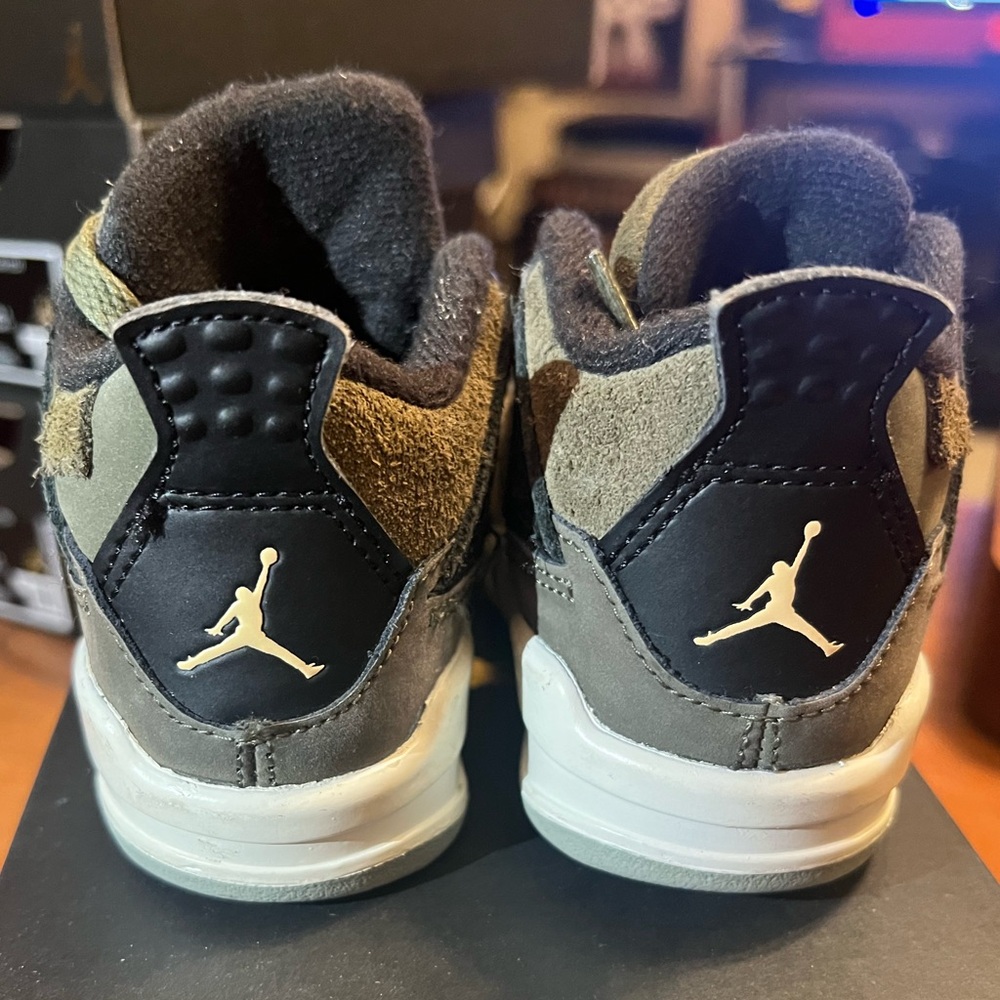Toddler Jordan 4 - Craft Olive